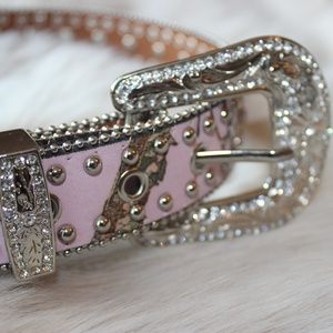 [Nocona] pink rhinestone belt